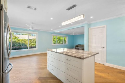 Villa ou maison à vendre à Sarasota, Floride: 2 chambres, 104.05 m2 № 2145360 - photo 18