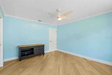 Villa ou maison à vendre à Sarasota, Floride: 2 chambres, 104.05 m2 № 2145360 - photo 23