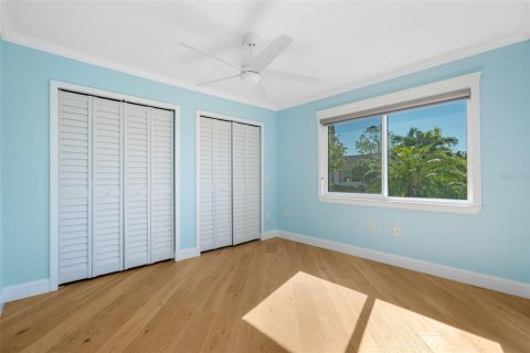 Villa ou maison à vendre à Sarasota, Floride: 2 chambres, 104.05 m2 № 2145360 - photo 9