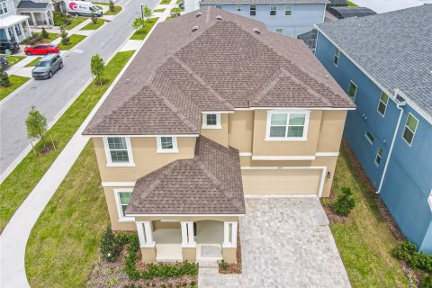 Casa en venta en Kissimmee, Florida, 10 dormitorios, 387.31 m2 № 1908655 - foto 12