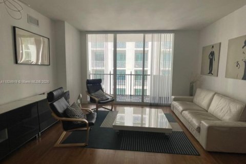 Condo in Coral Gables, Florida, 2 bedrooms  № 1790477 - photo 7