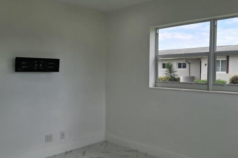 Copropriété à louer à West Palm Beach, Floride: 1 chambre, 56.76 m2 № 2180800 - photo 13
