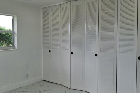 Copropriété à louer à West Palm Beach, Floride: 1 chambre, 56.76 m2 № 2180800 - photo 12