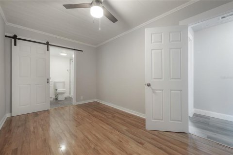 Villa ou maison à vendre à Tampa, Floride: 3 chambres, 102.01 m2 № 1856700 - photo 25