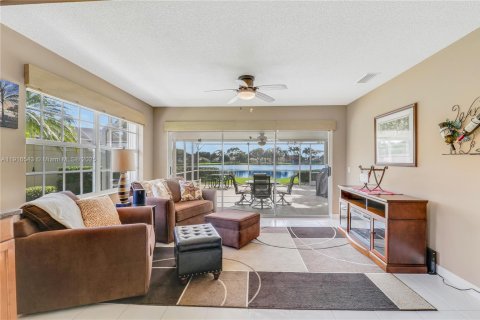 Villa ou maison à vendre à Hobe Sound, Floride: 2 chambres, 144.28 m2 № 1974439 - photo 12