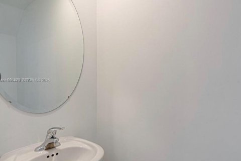 Купить таунхаус в Хомстед, Флорида 3 спальни, 149.76м2, № 2066929 - фото 14