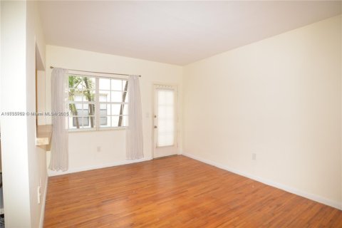 Condominio en venta en Miami Beach, Florida, 1 dormitorio, 46.45 m2 № 1985505 - foto 5