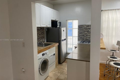 Copropriété à vendre à Miami Beach, Floride: 1 chambre, 46.45 m2 № 1985505 - photo 24