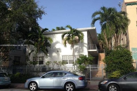 Condominio en venta en Miami Beach, Florida, 1 dormitorio, 46.45 m2 № 1985505 - foto 1