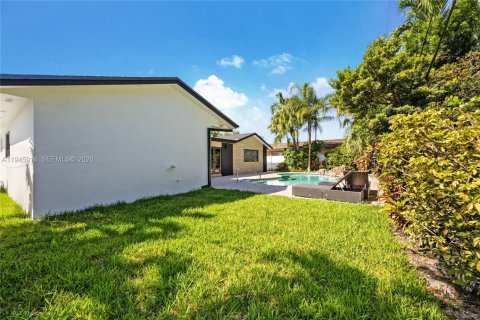 Купить виллу или дом в Майами, Флорида 6 спален, 270.07м2, № 2079788 - фото 23