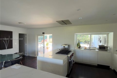 Casa en venta en Davie, Florida, 3 dormitorios, 199.28 m2 № 1983478 - foto 24