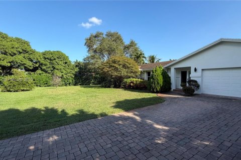 Casa en venta en Davie, Florida, 3 dormitorios, 199.28 m2 № 1983478 - foto 5