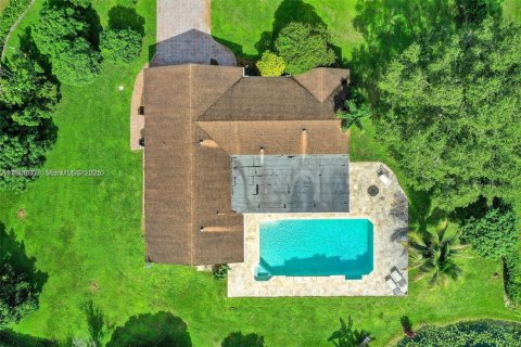 Casa en venta en Davie, Florida, 3 dormitorios, 199.28 m2 № 1983478 - foto 3