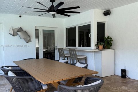 Casa en venta en Davie, Florida, 3 dormitorios, 199.28 m2 № 1983478 - foto 15