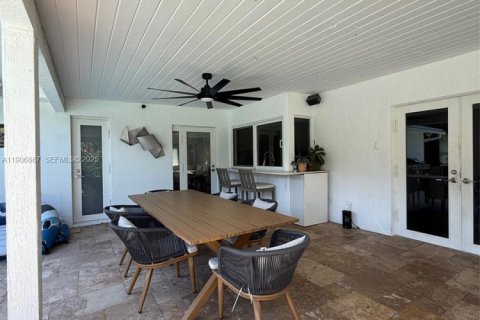 Casa en venta en Davie, Florida, 3 dormitorios, 199.28 m2 № 1983478 - foto 16