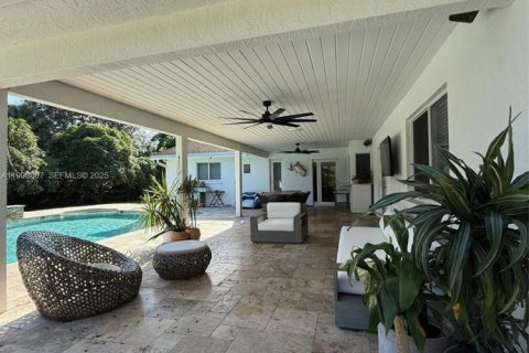Casa en venta en Davie, Florida, 3 dormitorios, 199.28 m2 № 1983478 - foto 19