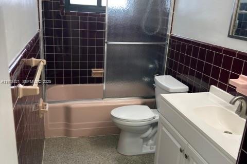 House in Fort Lauderdale, Florida 3 bedrooms, 172.98 sq.m. № 1994123 - photo 16