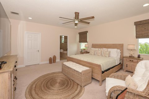 House in Port St. Lucie, Florida 3 bedrooms, 235.41 sq.m. № 2246326 - photo 21