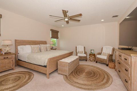 House in Port St. Lucie, Florida 3 bedrooms, 235.41 sq.m. № 2246326 - photo 20