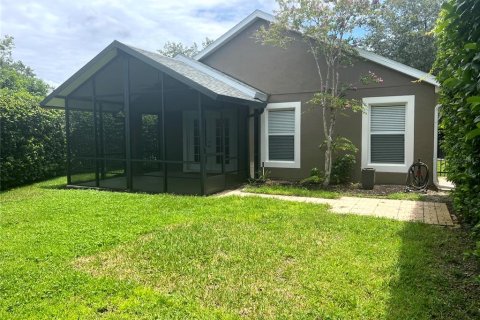 House in DeLand, Florida 4 bedrooms, 149.94 sq.m. № 1912334 - photo 16
