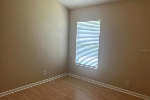 House in DeLand, Florida 4 bedrooms, 149.94 sq.m. № 1912334 - photo 12