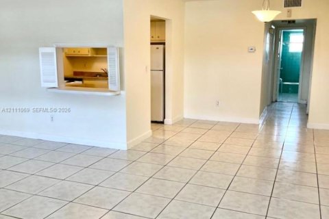 Condo à Miami, Floride, 1 chambre № 2431288