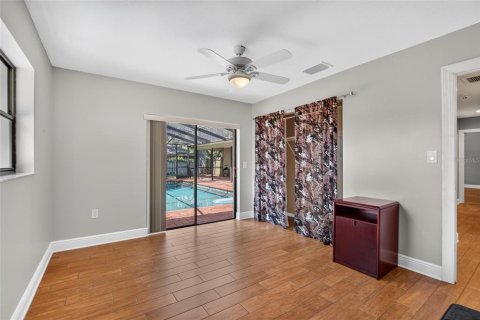 House in Valrico, Florida 4 bedrooms, 228.73 sq.m. № 2391027 - photo 23