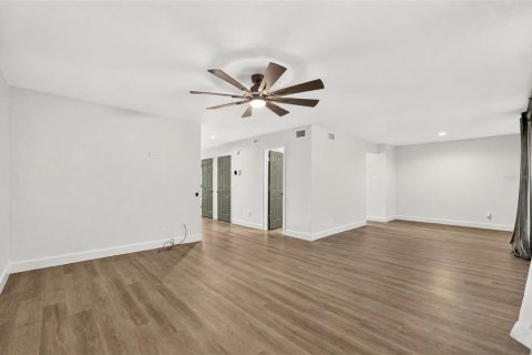 Villa ou maison à vendre à Ocala, Floride: 3 chambres, 279.73 m2 № 2420197 - photo 17