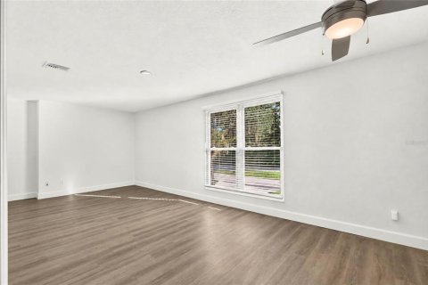 Villa ou maison à vendre à Ocala, Floride: 3 chambres, 279.73 m2 № 2420197 - photo 28