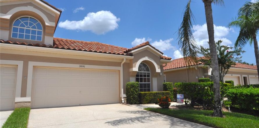 House in Palm Harbor, Florida 3 bedrooms, 145.21 sq.m. № 1848143