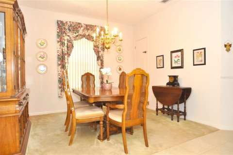 House in Palm Harbor, Florida 3 bedrooms, 145.21 sq.m. № 1848143 - photo 8