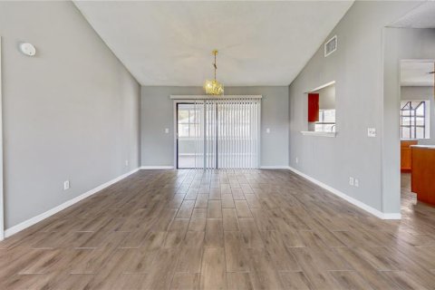 House in Kissimmee, Florida 3 bedrooms, 180.97 sq.m. № 2150487 - photo 2