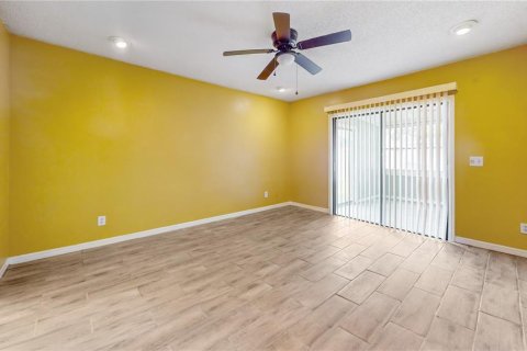 House in Kissimmee, Florida 3 bedrooms, 180.97 sq.m. № 2150487 - photo 5