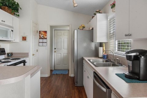 House in Lake Wales, Florida 3 bedrooms, 137.22 sq.m. № 1673105 - photo 15
