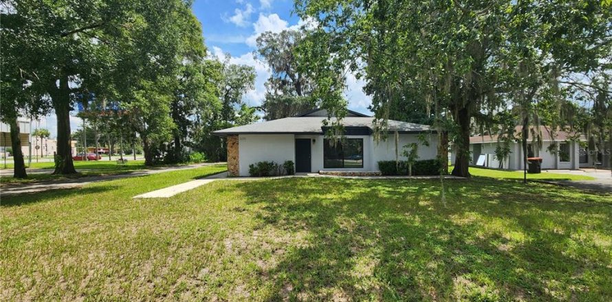 Immobilier commercial à Belleview, Floride 196.21 m2 № 1917290