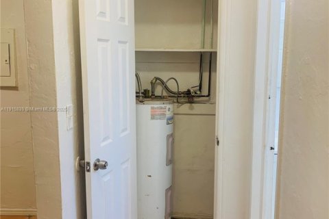 Appartement à louer à Miami, Floride: 1 chambre, 46.45 m2 № 1971833 - photo 6