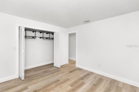 Villa ou maison à vendre à Mims, Floride: 4 chambres, 212.93 m2 № 2143007 - photo 28