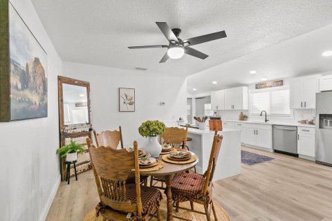 Villa ou maison à vendre à Mims, Floride: 4 chambres, 212.93 m2 № 2143007 - photo 17