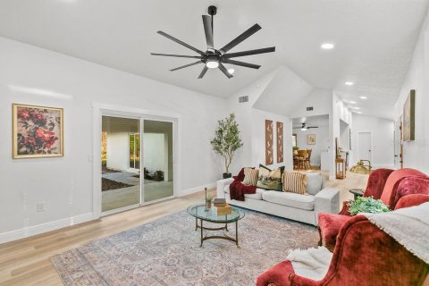 Villa ou maison à vendre à Mims, Floride: 4 chambres, 212.93 m2 № 2143007 - photo 11
