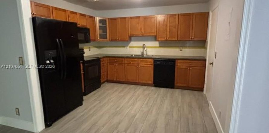 Villa ou maison à Hypoluxo, Floride 2 chambres, 115.48 m2 № 2417565