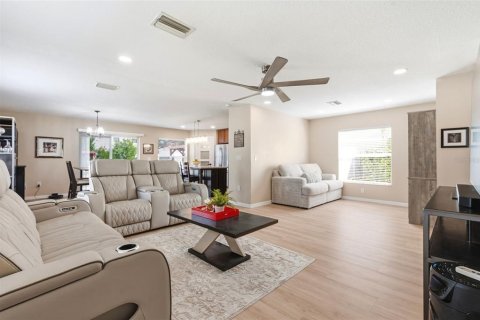 Villa ou maison à vendre à Hudson, Floride: 4 chambres, 190.45 m2 № 2141015 - photo 6