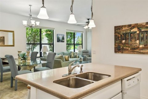 Купить виллу или дом в Киссимми, Флорида 6 комнат, 125.7м2, № 1827798 - фото 11