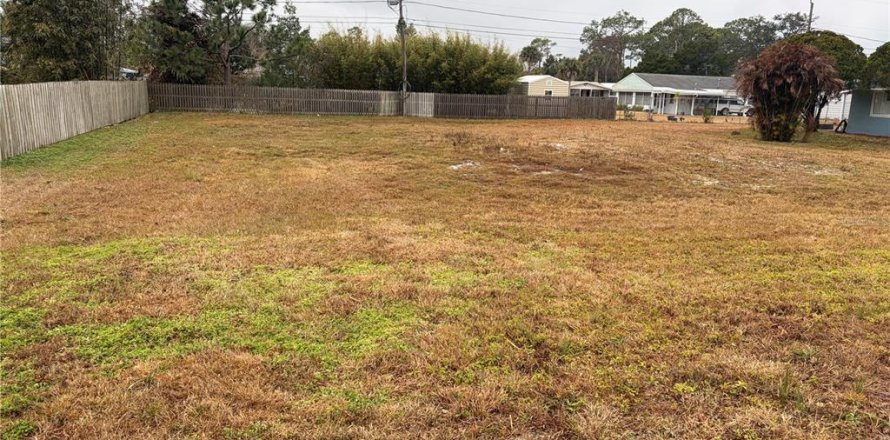 Land in Edgewater, Florida № 2115114