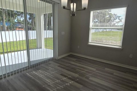 House in Ocala, Florida 3 bedrooms, 188.5 sq.m. № 1903366 - photo 17
