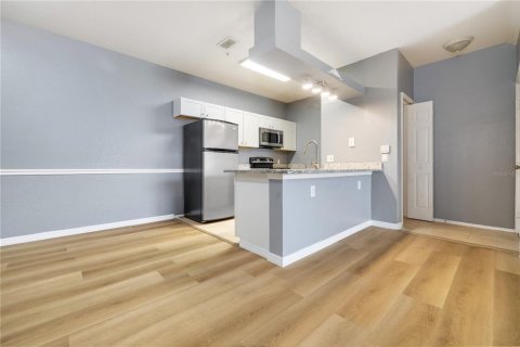 Apartment in Tampa, Florida 2 bedrooms, 117.99 sq.m. № 1905855 - photo 7