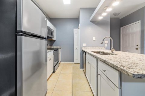 Apartment in Tampa, Florida 2 bedrooms, 117.99 sq.m. № 1905855 - photo 8