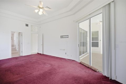 House in Palm Coast, Florida 3 bedrooms, 232.63 sq.m. № 2151477 - photo 29