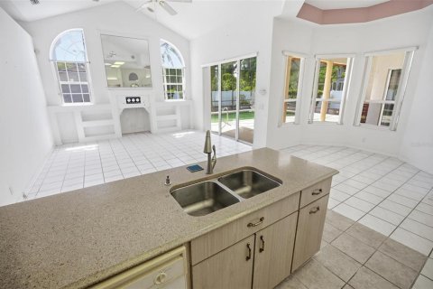 House in Palm Coast, Florida 3 bedrooms, 232.63 sq.m. № 2151477 - photo 19