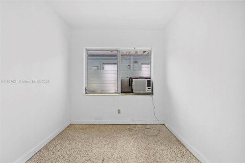 Apartamento en alquiler en Miami Beach, Florida, 1 dormitorio, 74.32 m2 № 1933691 - foto 7