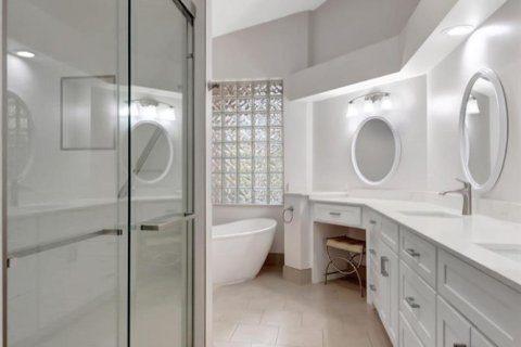 Villa ou maison à louer à Boynton Beach, Floride: 3 chambres, 210.33 m2 № 2169441 - photo 5